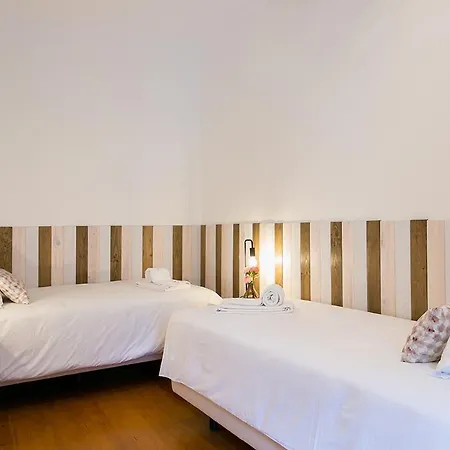 Lovelystay - Cozy 3bdr In Estrela *