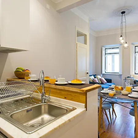 Cozy 3bdr In Estrela By Lovelystay